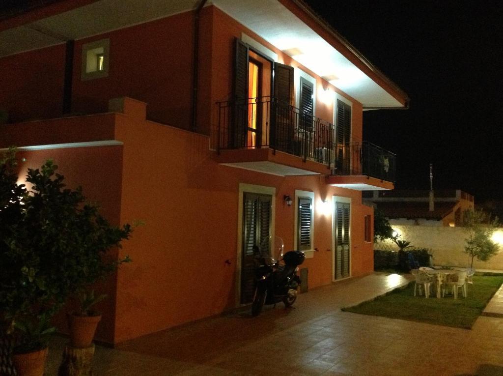 Villa Marco Polo Fanusa Exterior photo